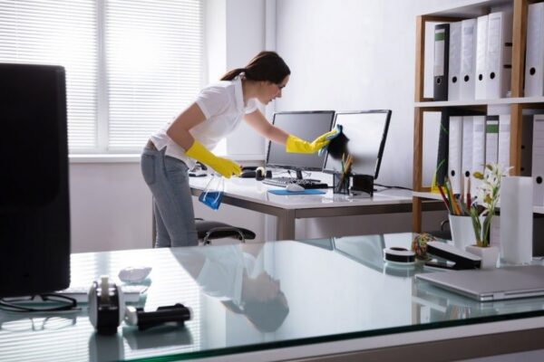 Servicii profesionale de curatenie