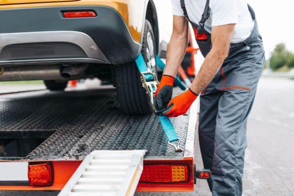servicii tractari auto