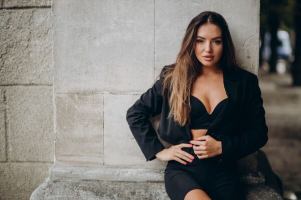 „Nu regret nicio secundă!“ Confesiunile unui model cu experiență în videochat în București!