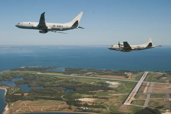 Avion SUA care vânează submarine cu rachete Harpoon, trimis în Delta Dunării și Marea Neagră. De ce?