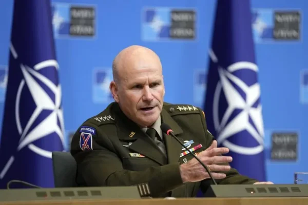 Principalul general american din Europa recomandă SUA să mențină actuala prezență militară pe continent / Ce a spus despre forțele de pe Flancul Estic