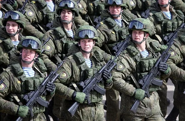 Mișcările militare rusești care au pus Europa pe jar: Kremlinul își extinde bazele. Avertismentul experților