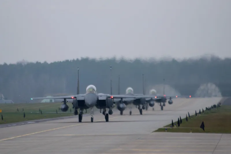 Este o misiune esențială, continuă în timp de pace, criză și conflict, desfășurată într-o abordare de 360 ​​de grade pe teritoriul NATO și este pregătită pentru întregul spectru de amenințări.