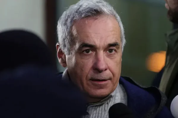 Călin Georgescu, acuzat de fascism, instigare și fals. Ce pedeapsă riscă? Ani grei de închisoare