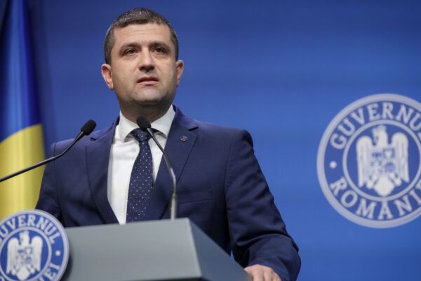 Radu Miruță