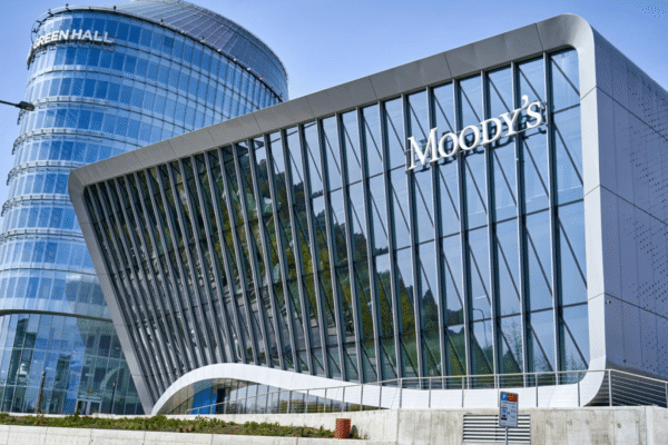Moody’s menține ratingul de țară al României, cu perspectivă negativă. Nazare: „Stabilitatea politică este atent monitorizată”