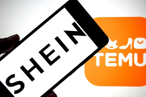 Temu și Shein, în declin. Taxa de 3 euro pe coletele din China a schimbat obiceiurile de cumpărături ale românilor